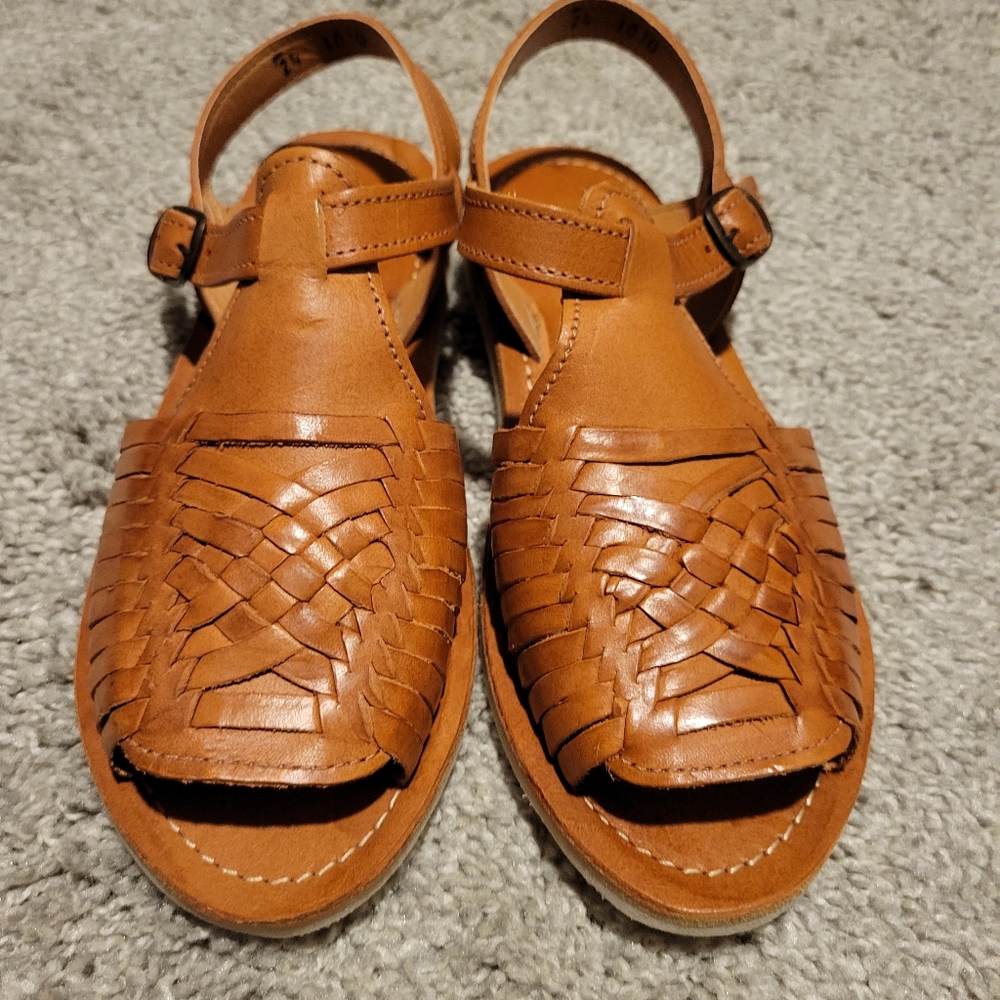 Huarache Sandal